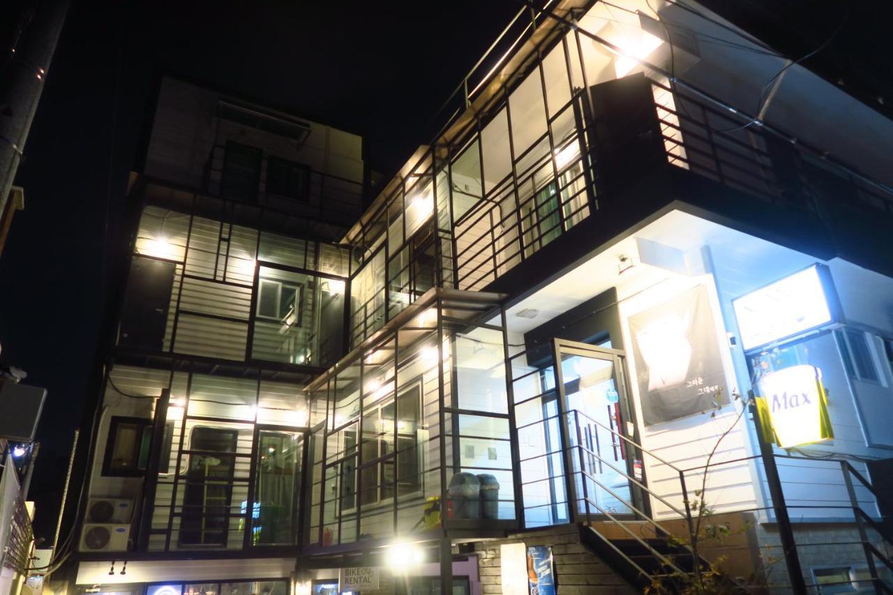 Inno Guesthouse & Bar Hongdae โซล ภายนอก รูปภาพ